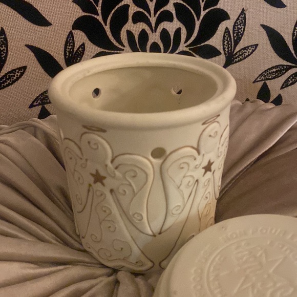 Scentsy Heavenly Angels Ivory & Gold Full Size Wax Warmer -new & Scentsy Samples - Picture 4 of 7